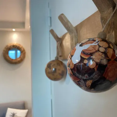 Apartamento Exceptionnel ! Superbe Refait A Neuf En Rez-de-chaussee Avec Parking Prive *