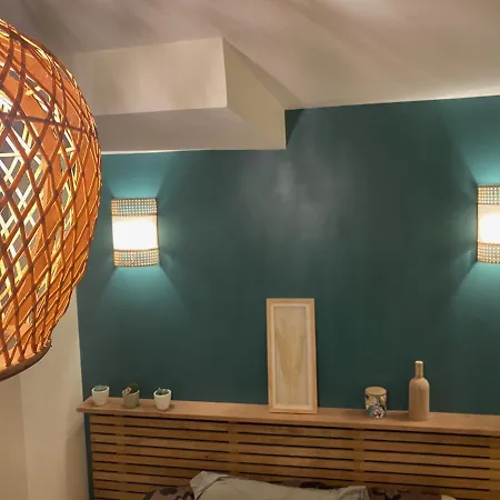 Exceptionnel ! Superbe Refait A Neuf En Rez-de-chaussee Avec Parking Prive Apartamento