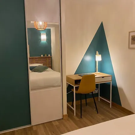 Exceptionnel ! Superbe Refait A Neuf En Rez-de-chaussee Avec Parking Prive Castres (Tarn)